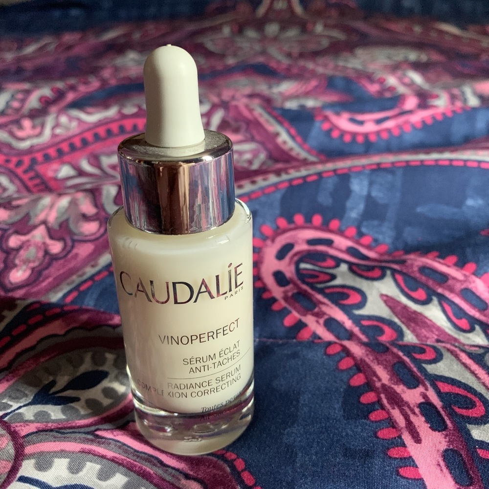 Full size (30 ml) Caudalie Vinoperfect Serum